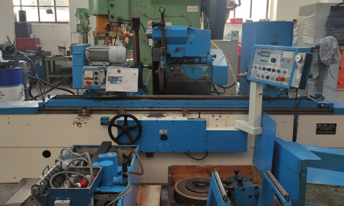 Cylindrical grinding machine TOS Hostivař BUB 40/1500 CNC