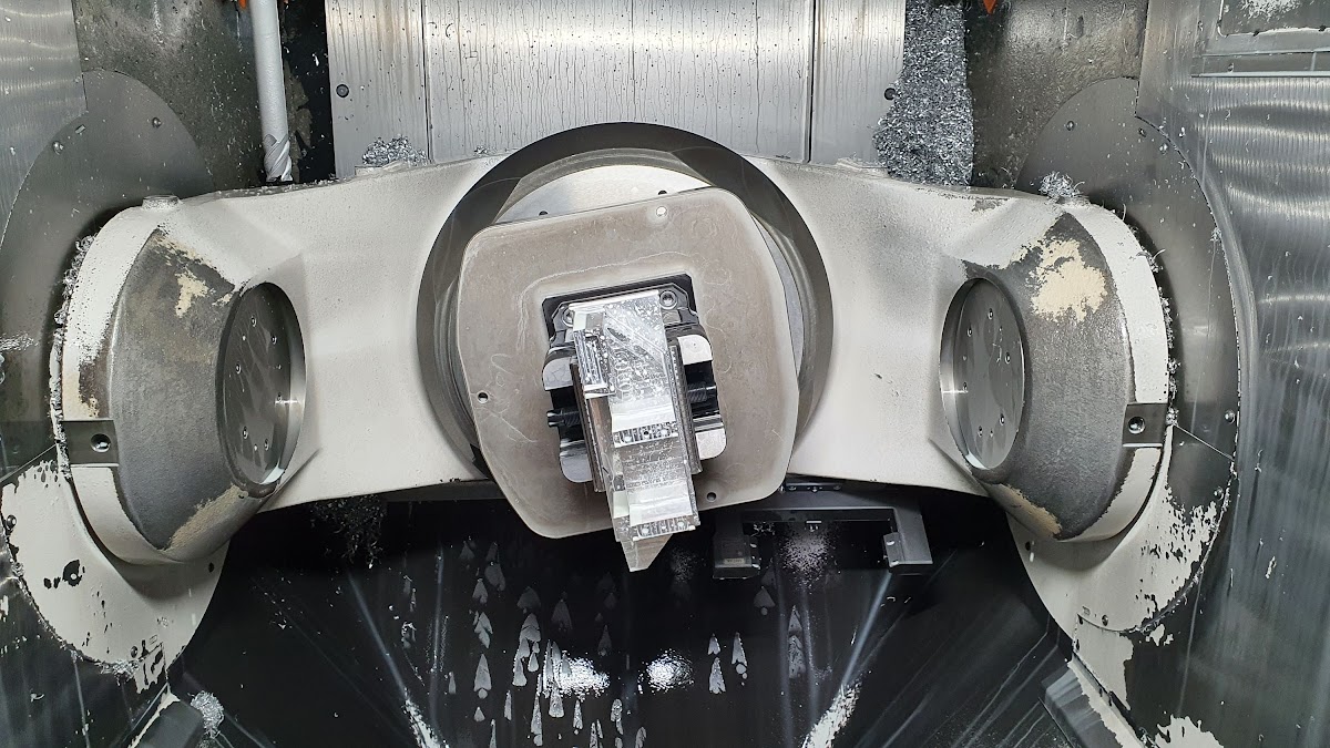 Bearbeitungszentrum vertikale Mikron P 500U (2018)-5