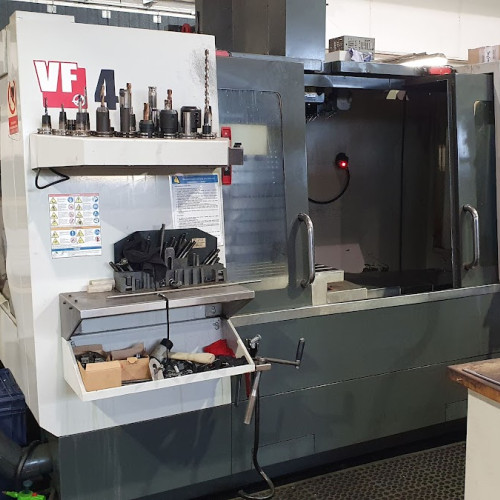 Machining centres vertical HAAS VF 4 (2014)