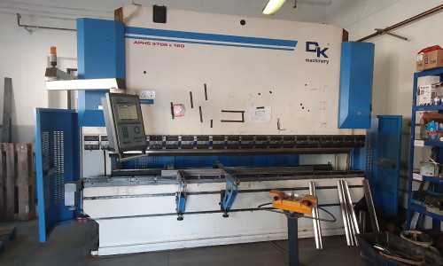 Ohraňovací lis CNC Baykal APHS 3706x160 (2011)