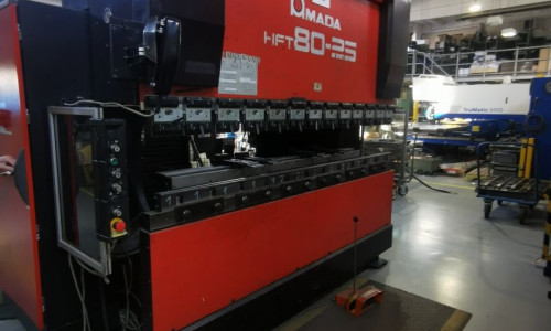 Ohraňovací lis CNC AMADA HFT 80-25 (2001)